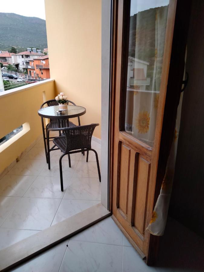 Ferienwohnung Il Girasole Bosa Exterior foto